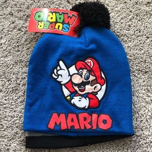 Nintendo Super Mario Pom Beanie Set 2 New with tag